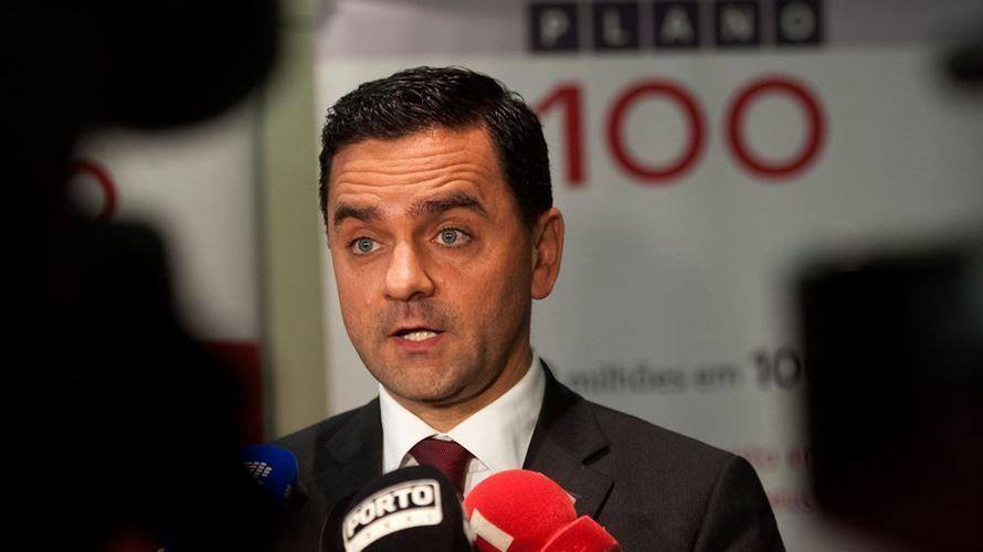 http://www.jornaldenegocios.pt/empresas/transportes/detalhe/os_temas_que_levam_pedro_marques_ao_parlamento.html