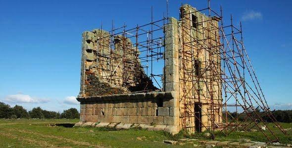 Câmara de Figueira de Castelo Rodrigo requalifica Torre de Almofala -  beira.pt