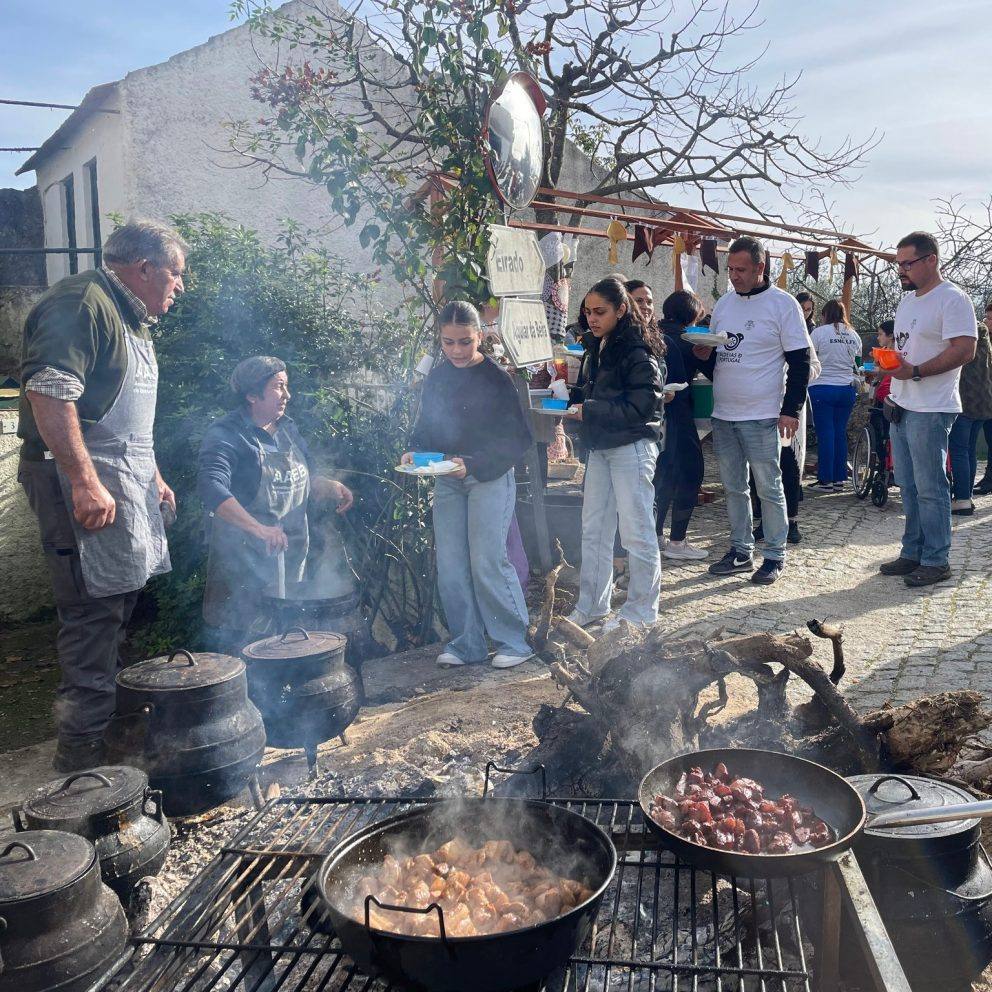 Almoçarada Na Aldeia Da Barranha