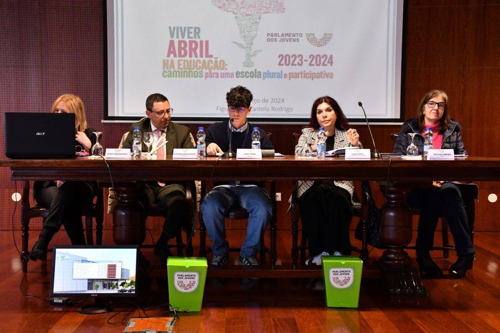 Parlamento Jovnes Fcr