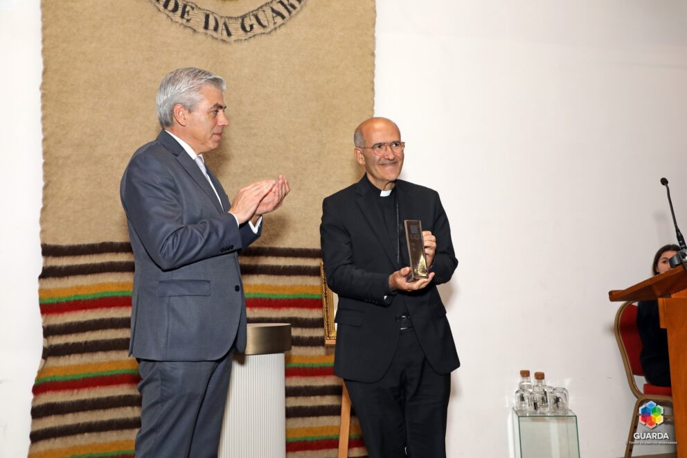 Tolentino Mendonca Cei